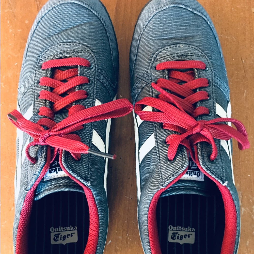 Brand New Men’s Onitsuka Tiger (ASICS), size 10